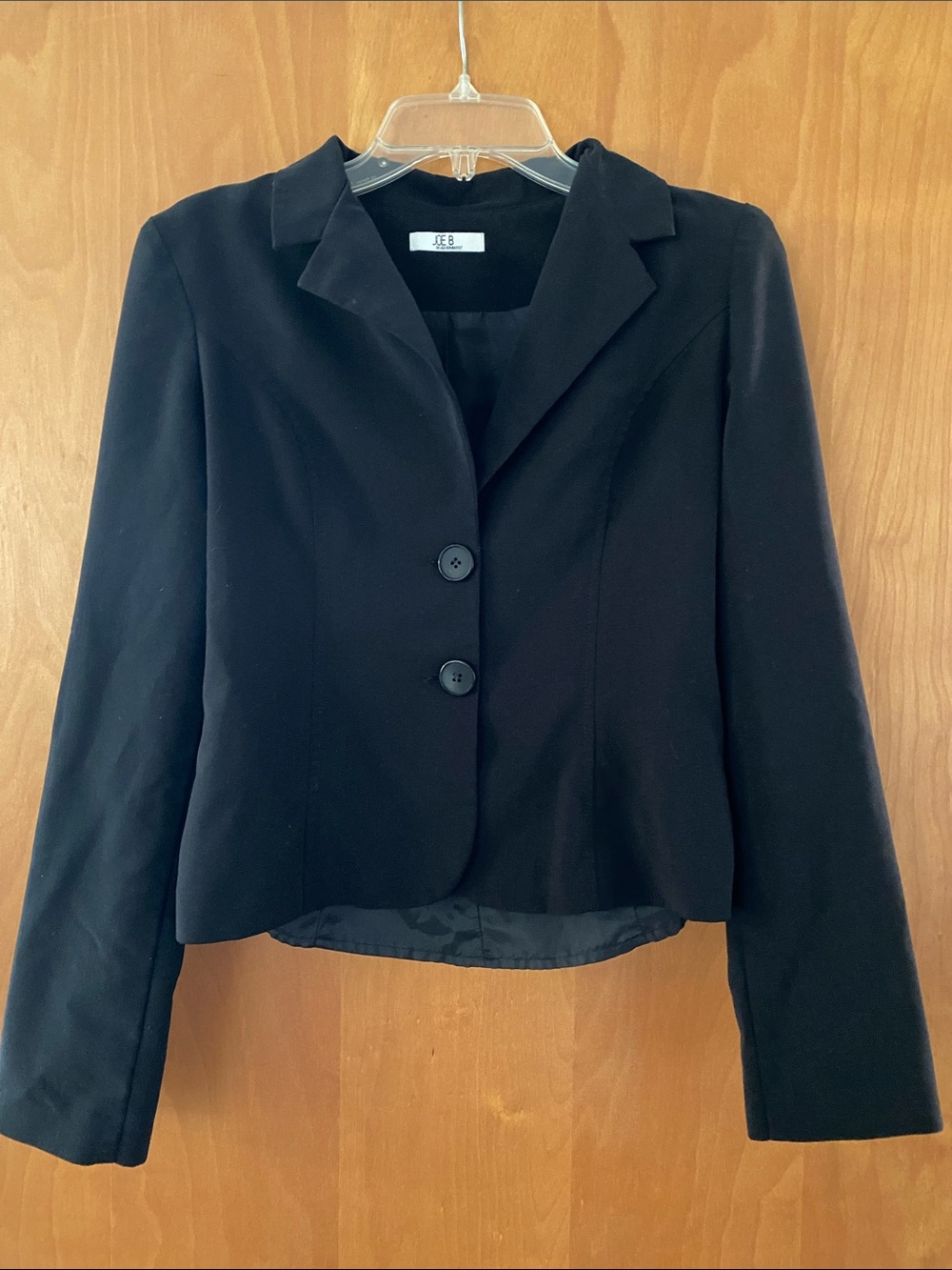 Women’s Joe Benbasset black blazer